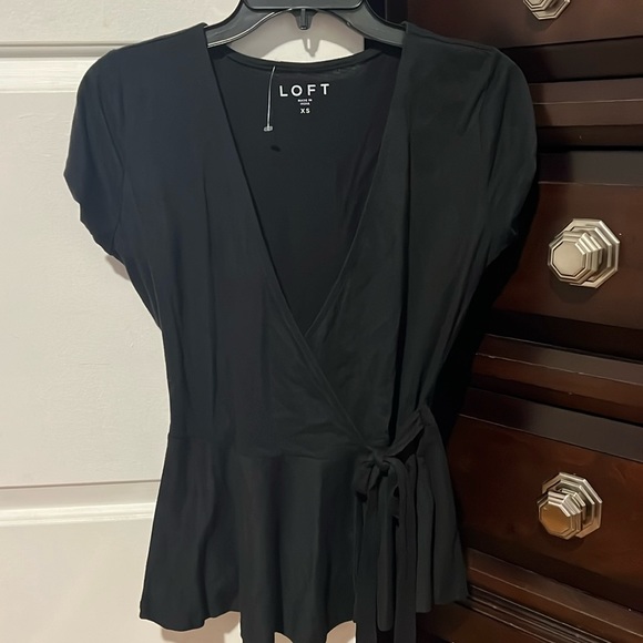 LOFT Tops - Loft top - XS- new